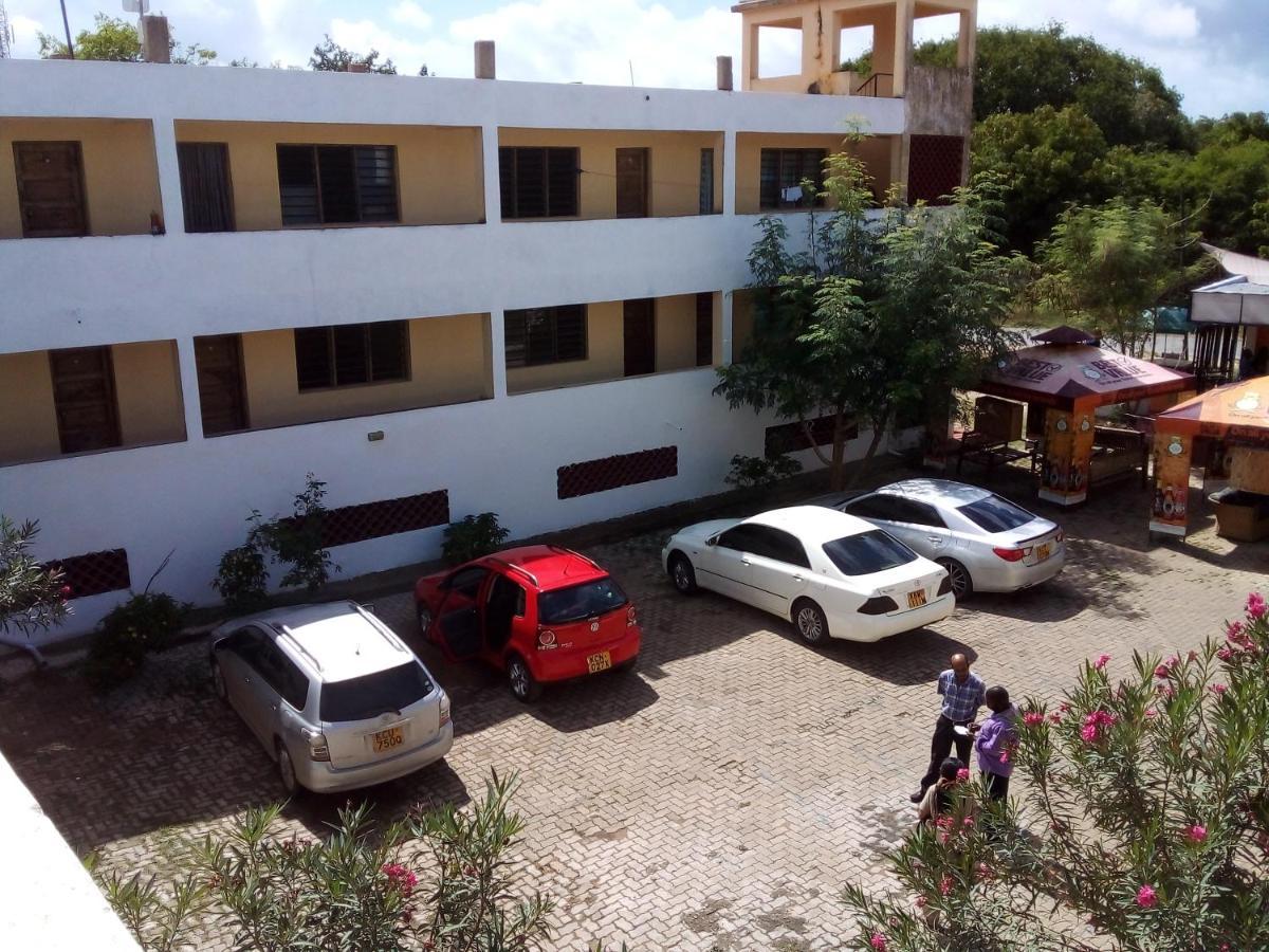 דיאני ביץ' Armaan Guest House מראה חיצוני תמונה