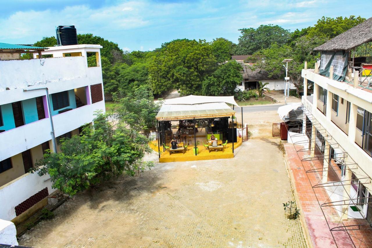 דיאני ביץ' Armaan Guest House מראה חיצוני תמונה